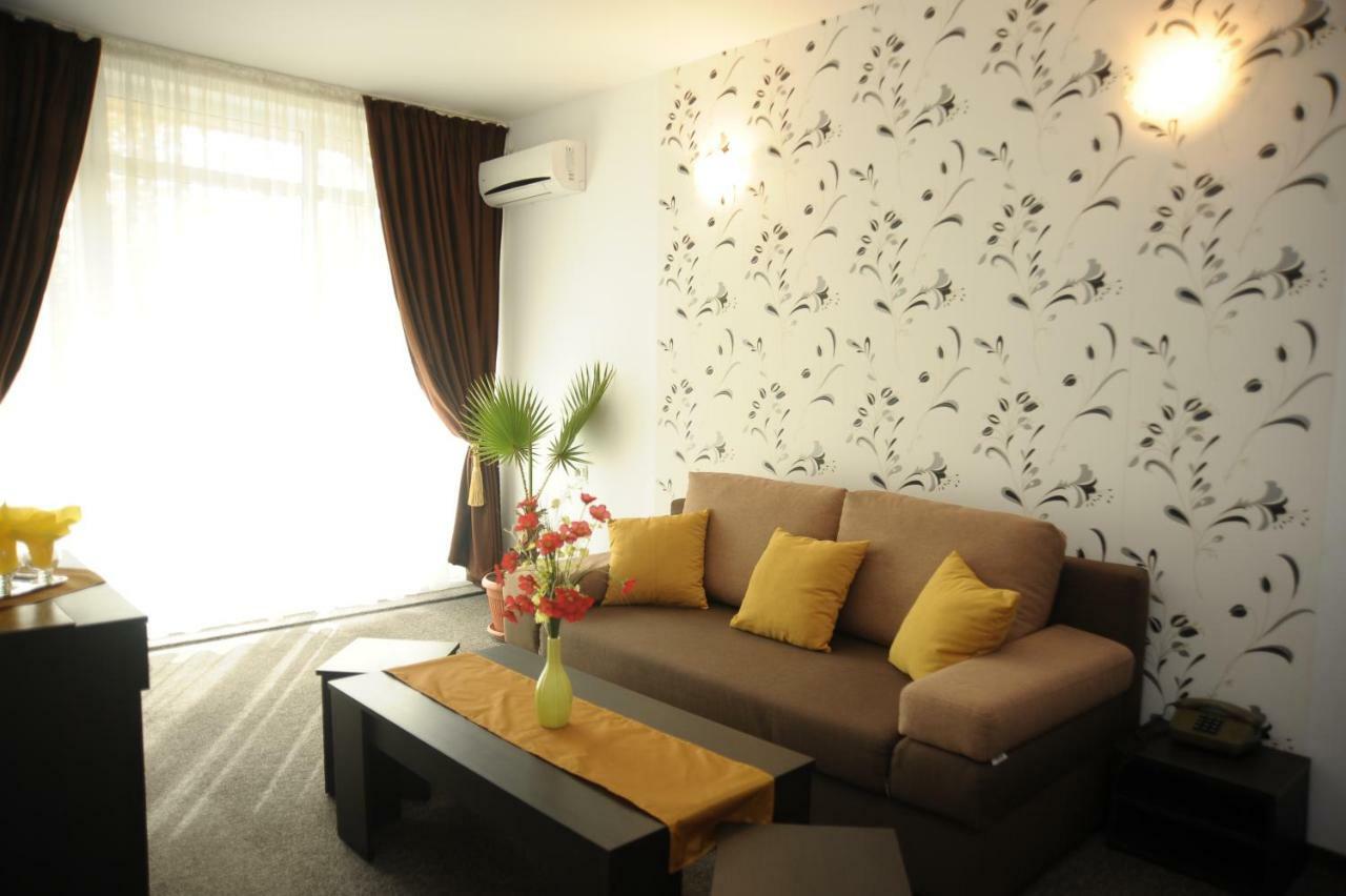 Hotel Pinguin Eforie Nord Esterno foto